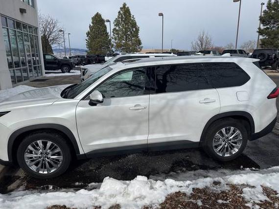 TOYOTA GRAND HIGHLANDER 2024 5TDAAAB55RS015362 image TOYOTA GRAND HIGHLANDER 2024 5TDAAAB55RS015362 image